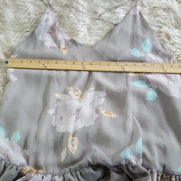 Like minded floral grey dress size medium - Picture 4 of 7